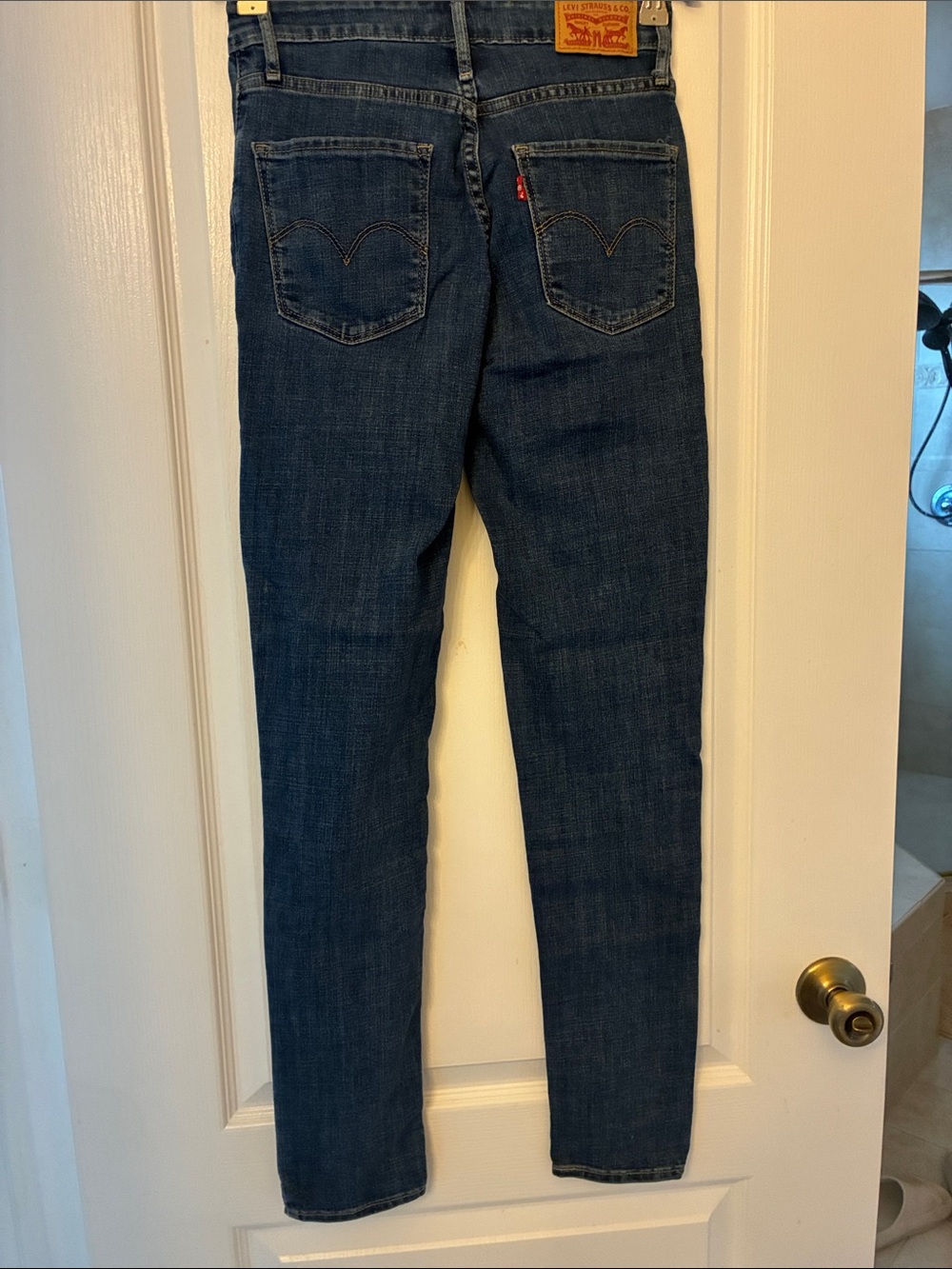 Levi's Women’s Indigo Skinny Jeans with Red Tab